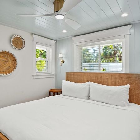 Tropical Breeze Resort Bee Ridge Buitenkant foto
