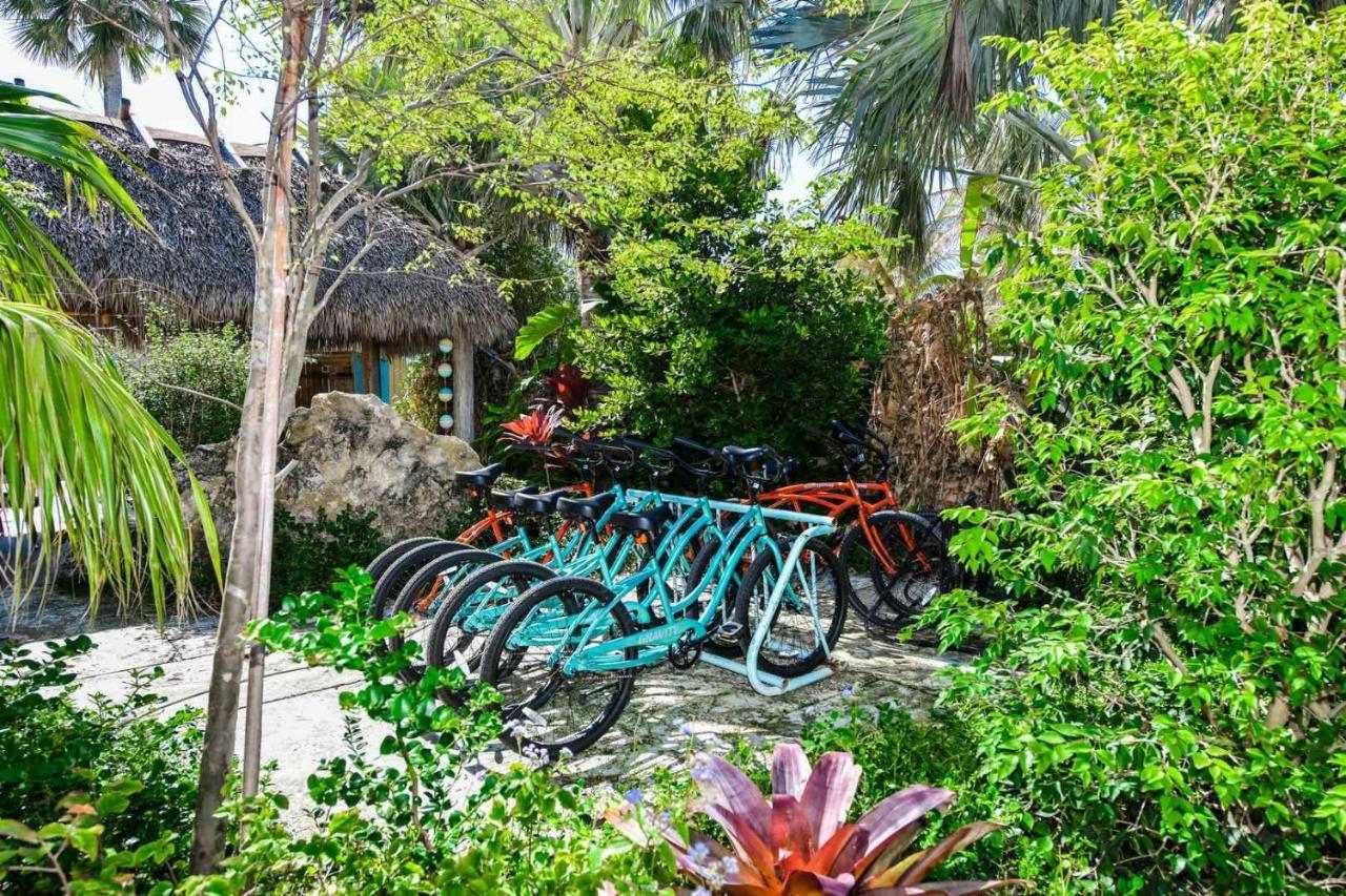 Tropical Breeze Resort Bee Ridge Buitenkant foto