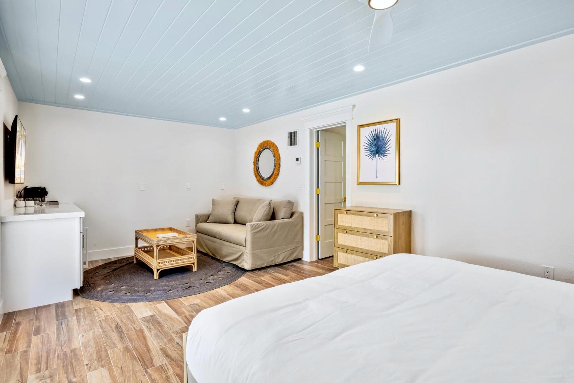 Tropical Breeze Resort Bee Ridge Buitenkant foto