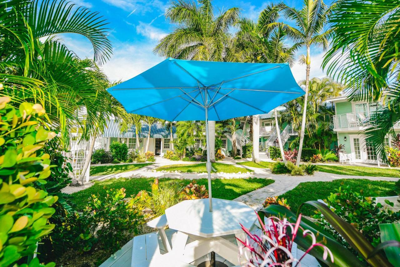 Tropical Breeze Resort Sarasota Buitenkant foto
