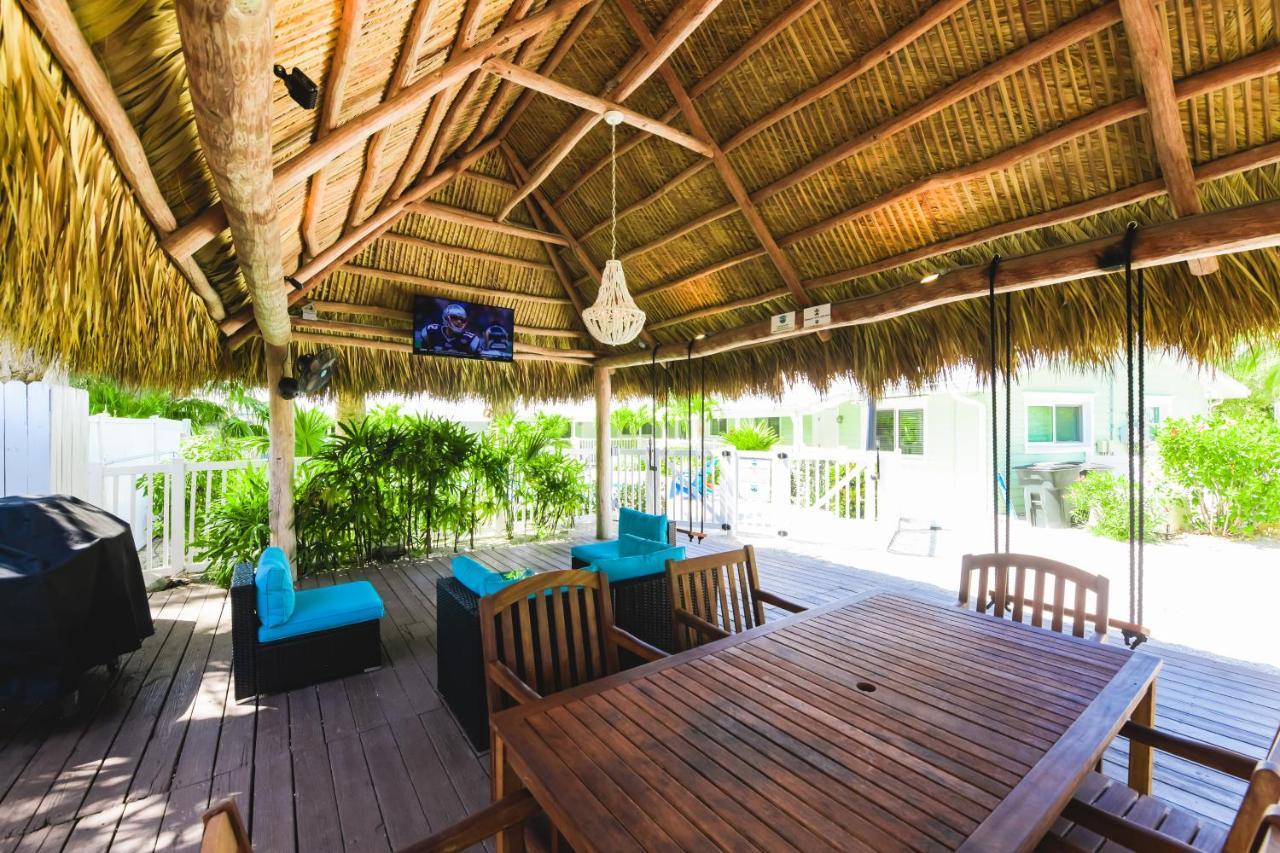 Tropical Breeze Resort Bee Ridge Buitenkant foto